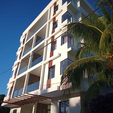 Kensington Square Luxury Apartment Flic-en-Flacq المظهر الخارجي الصورة