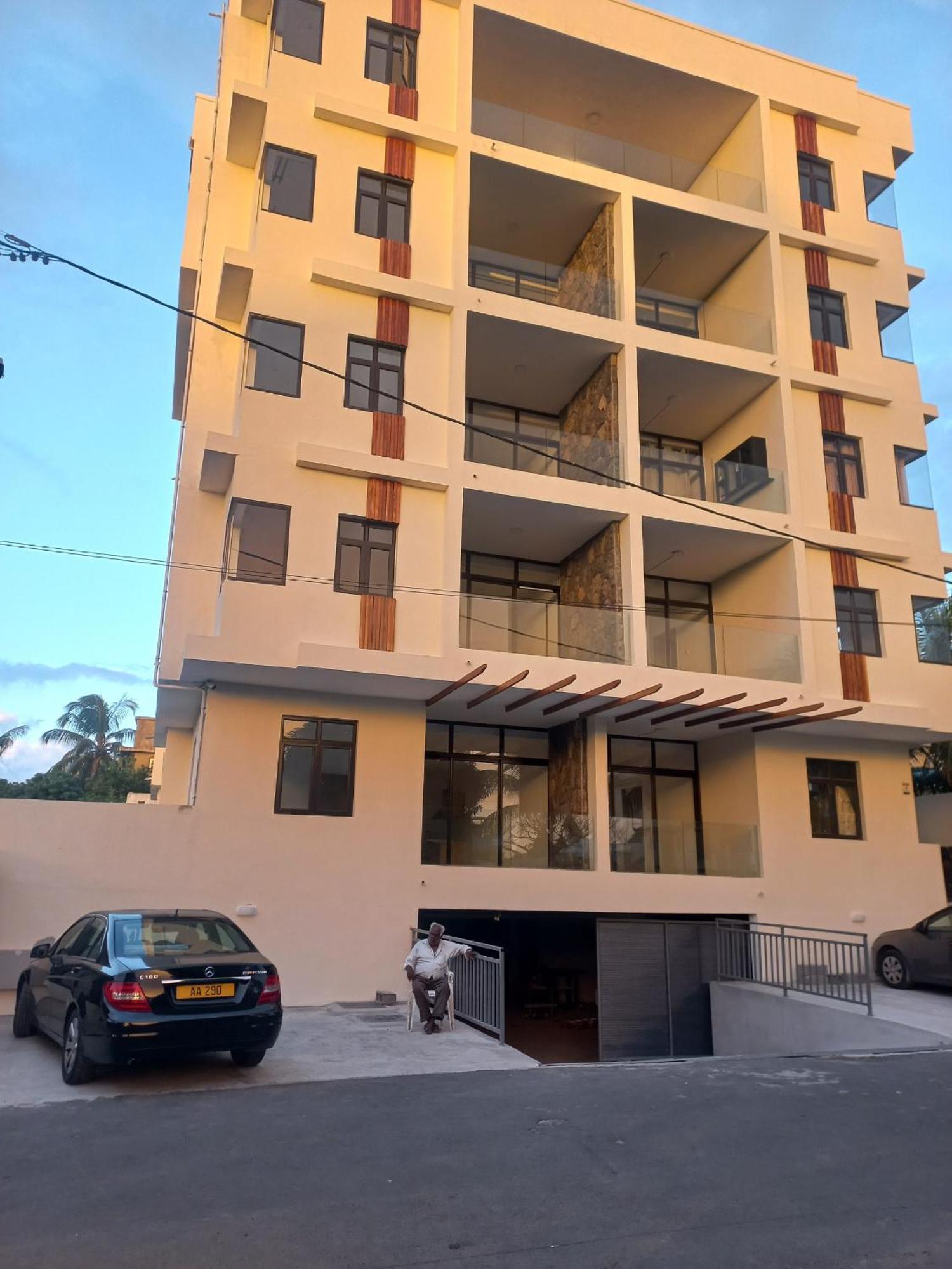 Kensington Square Luxury Apartment Flic-en-Flacq المظهر الخارجي الصورة